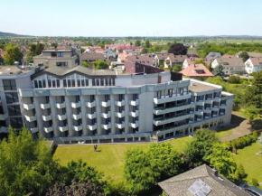 Отель Karaman Group Hotel  Бад-Нендорф